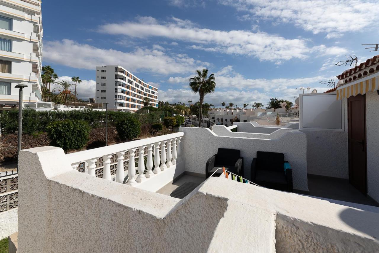 Detached 3-Story Home, Seafront And Central Playa de las Americas (Tenerife) Zewnętrze zdjęcie